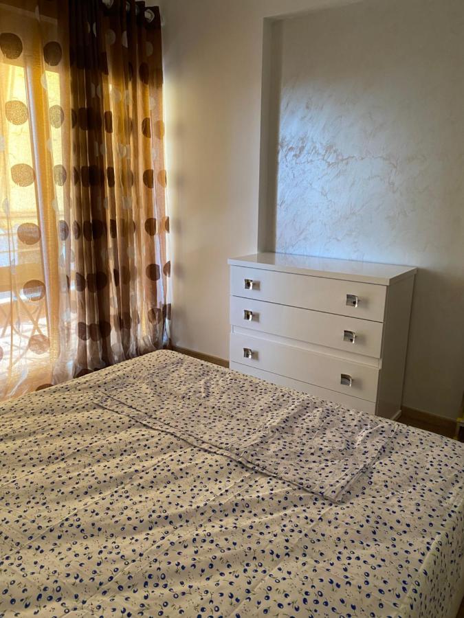Sunny Apartament Saranda Esterno foto